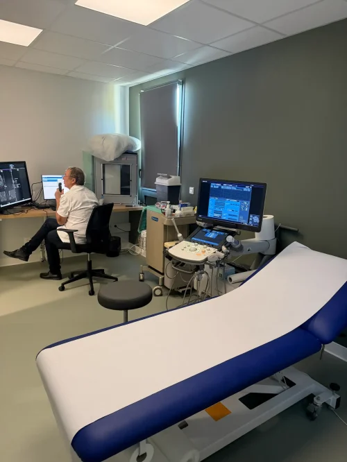 échographie mammaire par un radiologue au centre IMASUD de Solliès-Pont